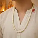 White Chandan Kanthi Mala for Spiritual Wear – image 3
