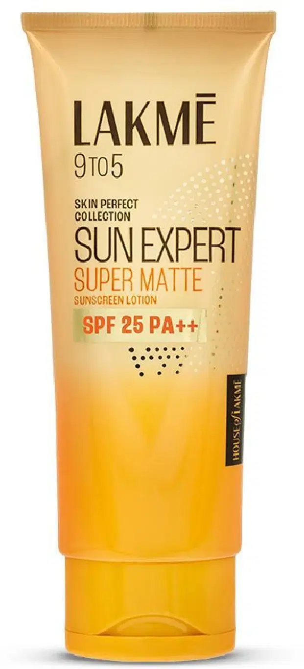 Lakme 9TO5 Skin Perfect Collection Sun Expert Super Matte Sunscreen Lotion SPF 25 PA++