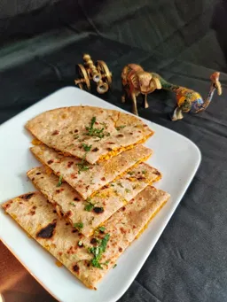 Ghar ka Gobi Paratha – image 1