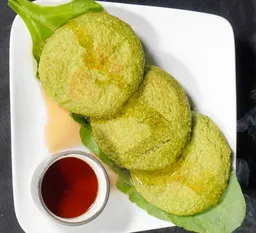 MKR Palak Protein Pancakes – image 1