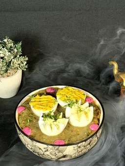 Srilankan Anda Curry with Rice/Roti – image 1