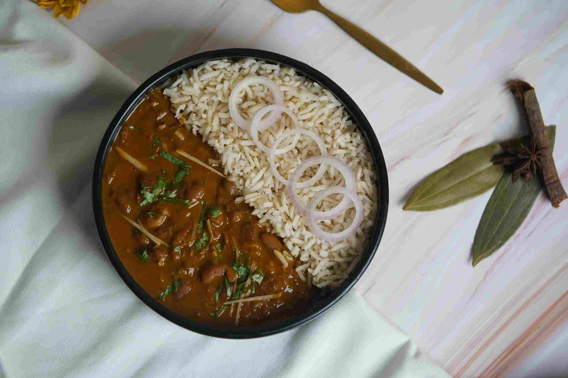 Classic Maa Ke Haath Ka Rajma Chawal with Rice/Roti