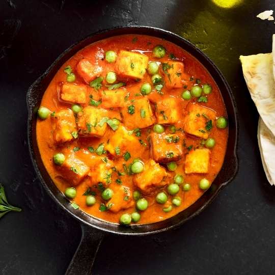 Ghar Ki Masala Matar Paneer with Rice/Roti