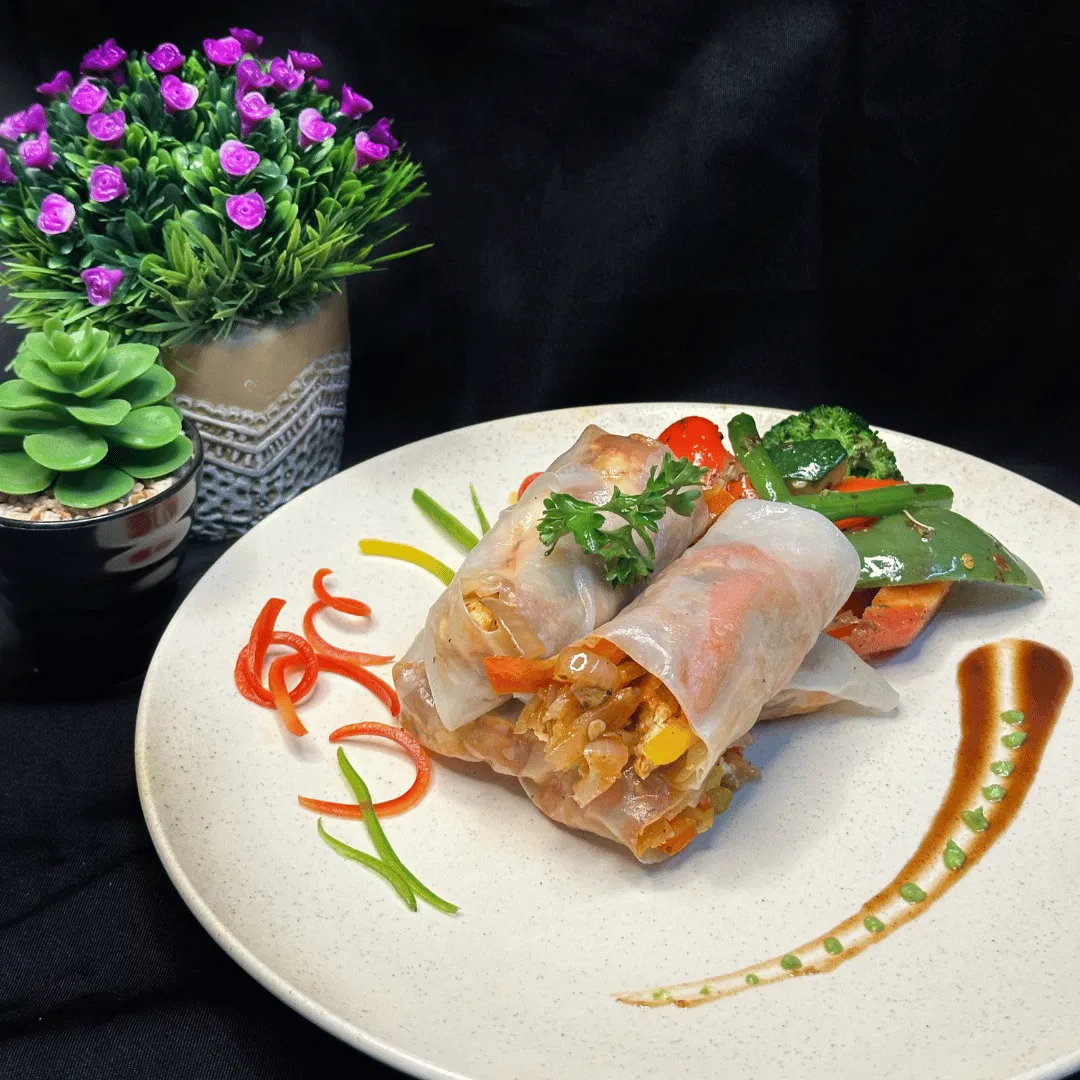 Vietnamese Paneer Rice Paper Roll
