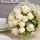 Bouquet of White Roses – image 1