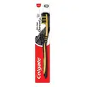 Colgate Zig Zag Charcoal Tooth Brush – image 1