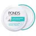 Ponds Light Moisturiser With Vitamin E – image 1