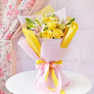 Yellow Rose & Lily Bouquet