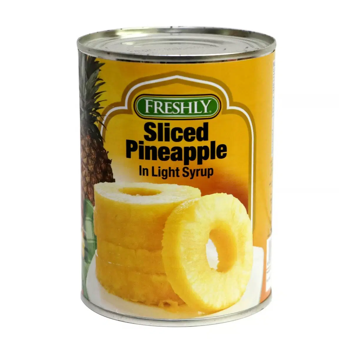 FRESHLY SLICED PINEAPPLE