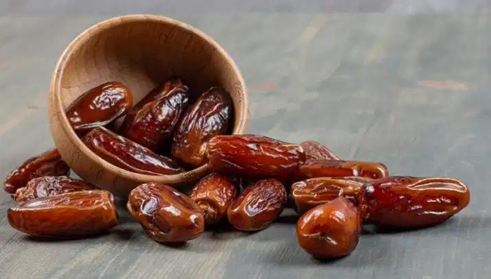 Dates & Seeds