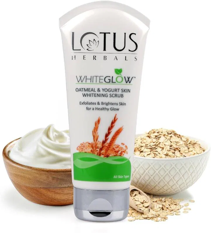 Lotus White Glow Oatmeal & Yougurt Skin Whiteing Scrub