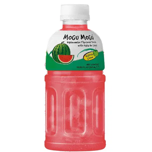 Uji Strawberry Juice with 25% NATA De Coco -320ml