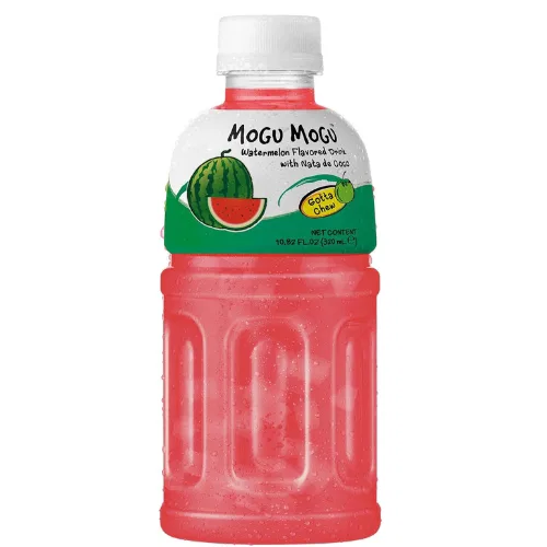 Uji Strawberry Juice with 25% NATA De Coco -320ml