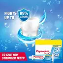 Pepsodent 2 in 1 Toothpaste, Plaque, Clean, Fresh Breath – image 4