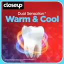 Closeup Fire + Freeze Toothpaste | Dual Sensation – image 4