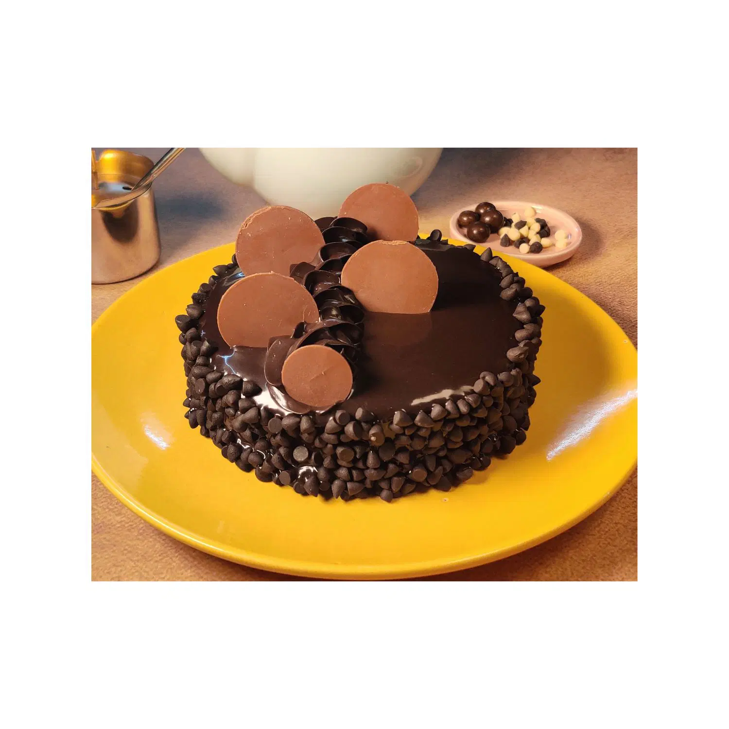 Choco Chips Cake