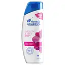 Head & Shoulders Smooth & Silky Dandruff Shampoo – image 1