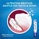 Oral-B Crisscross Sensitive Ultrathin toothbrush – image 8