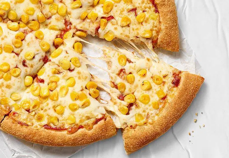 American Corn Pizza