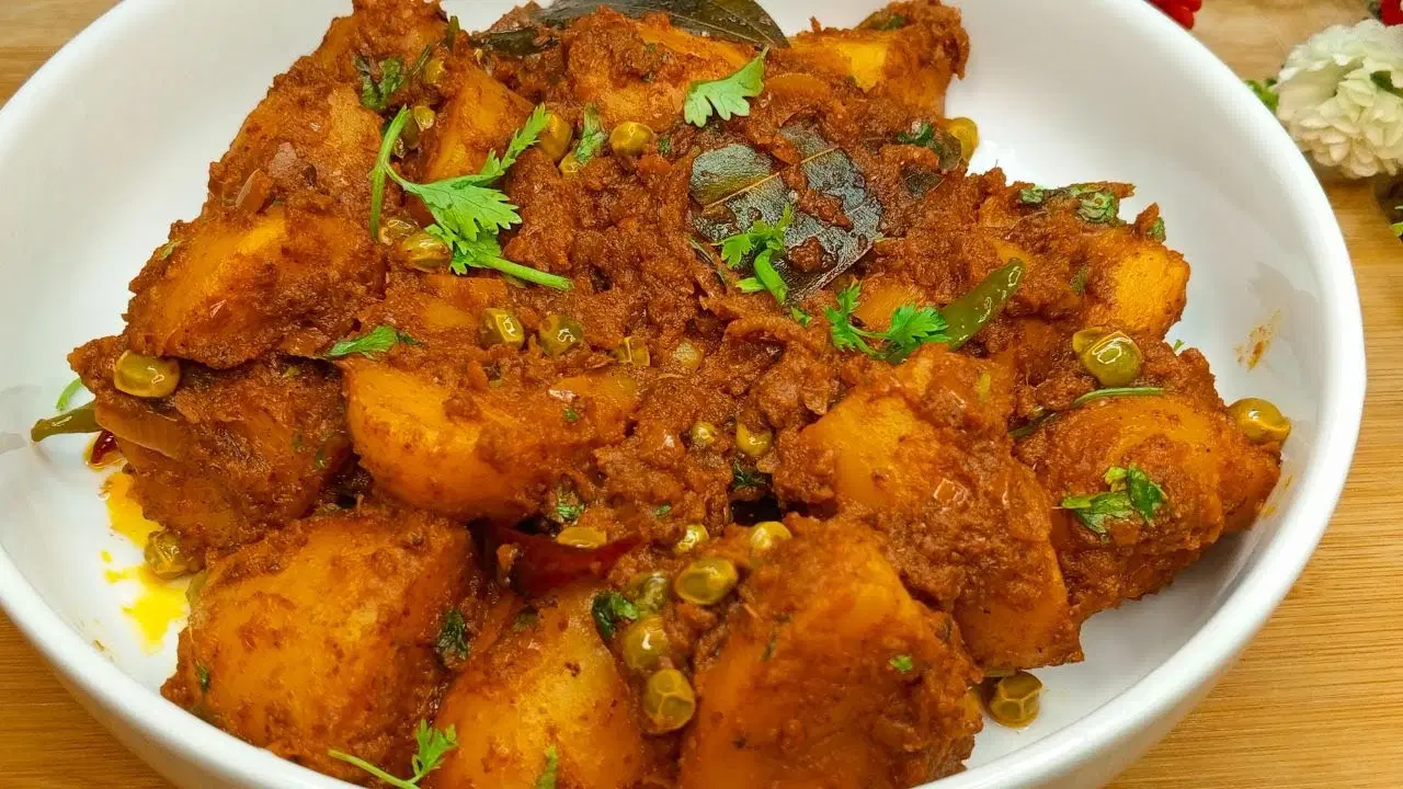 Aloo Allahabadi