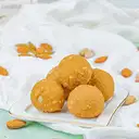 Besan Laddu – image 1