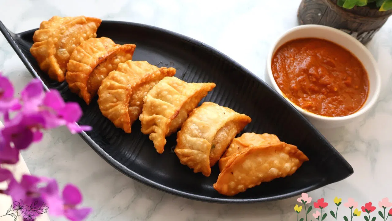 Momos(10 pcs.)