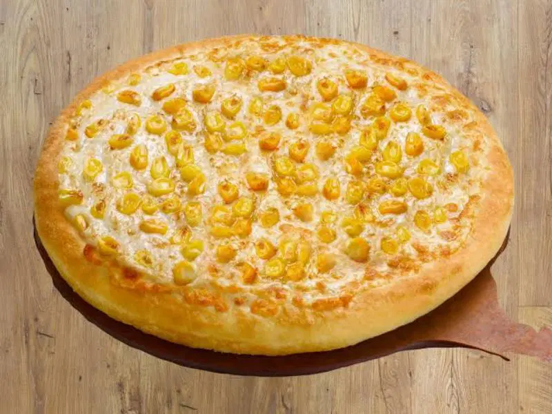 Golden Corn Pizza