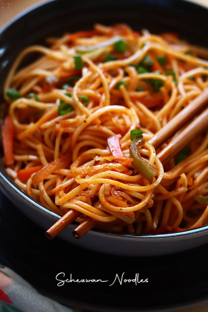 Schezwan Noodles
