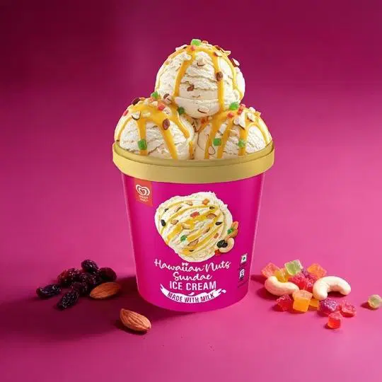 Kwality Walls Hawaiian Nuts Sundae Ice Cream 700 ml
