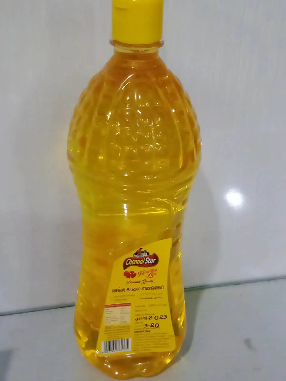 Chennai star Chekku Pure Ground Nut Oil
