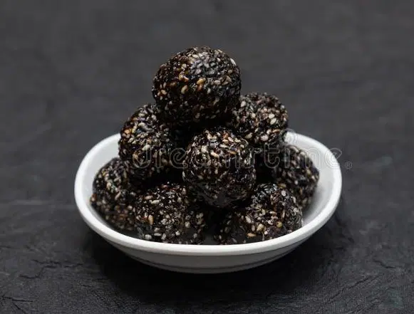 Sesame Chikki Ball-Black
