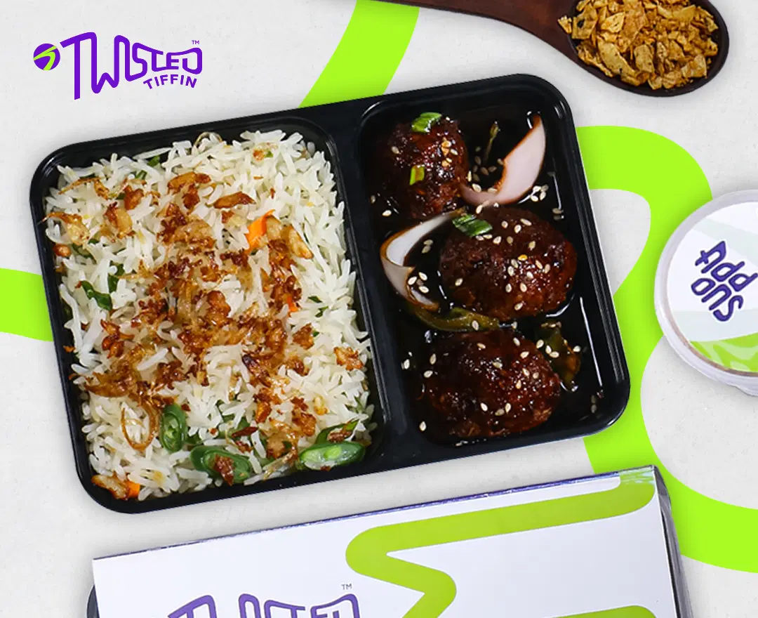 Veg Burnt Garlic Fried Rice + Veg Manchurian