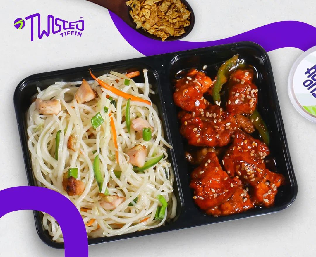 Chicken Hakka Noodles + Chicken Schezwan