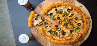 PANEER VEG MATKA PIZZA DESHI THAT