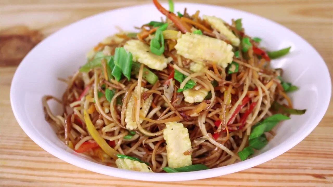 Egg Burnt Garlic Noodles