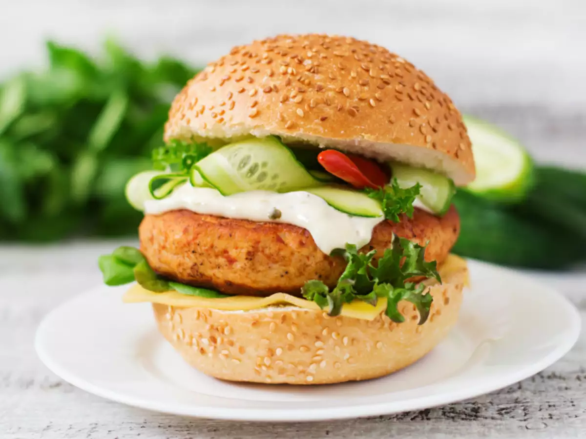 Hot & Spicy Chicken Burger With Cheese