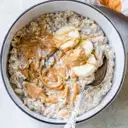 Oats Porridge with Peanut Butter and Banana Slices – image 1