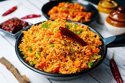 Chicken Schezwan Fried Rice – image 1
