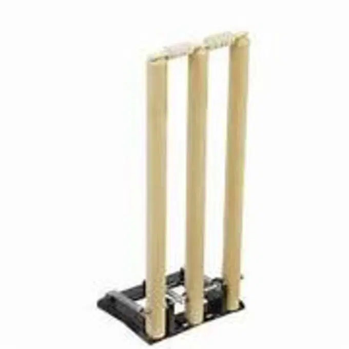 STUMPS SET BOOLS