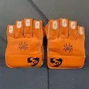SG WICKET KEEPING GLOVES CLUB – image 2