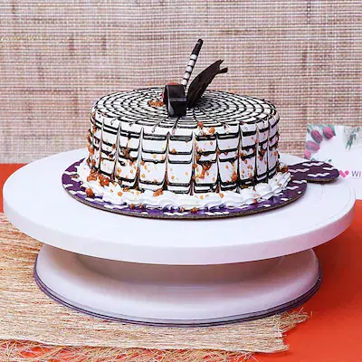 Butterscoch treat cake