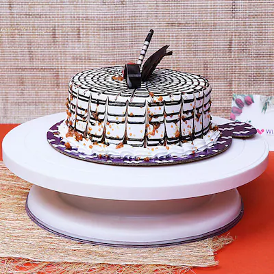 Butterscoch treat cake