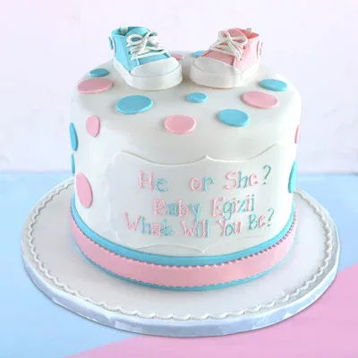 Creamy baby venilla  shower cake