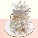 Creamy creation wedding cake – image 1