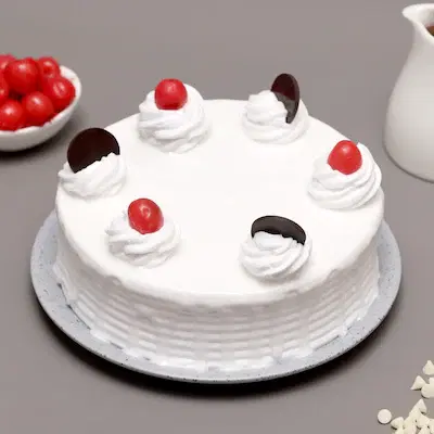 fluffy white venilla cake