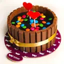 Kit kat and gems cake – image 1