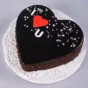 love truffile heart shape cake – image 1