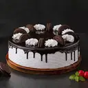 orea fantasy cake – image 1