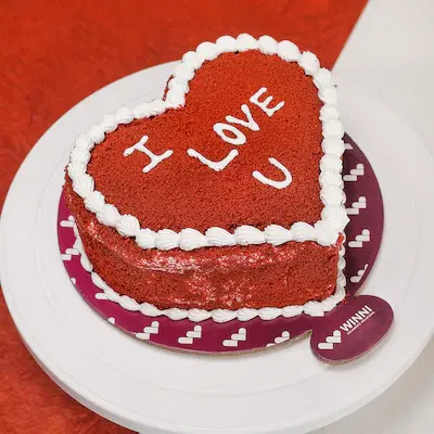 red velevet i love you cake