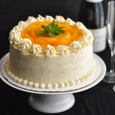 rich mango cake